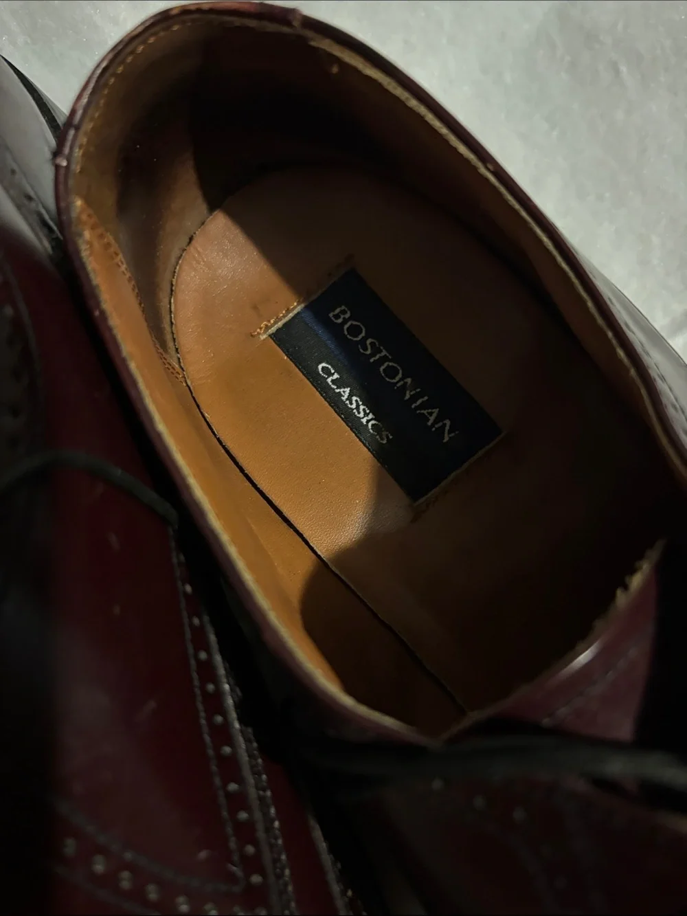 Bostonian Men's Dark Burgundy Leather Wingtip Oxfords